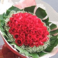 99 ROSES HAND BOUQUET